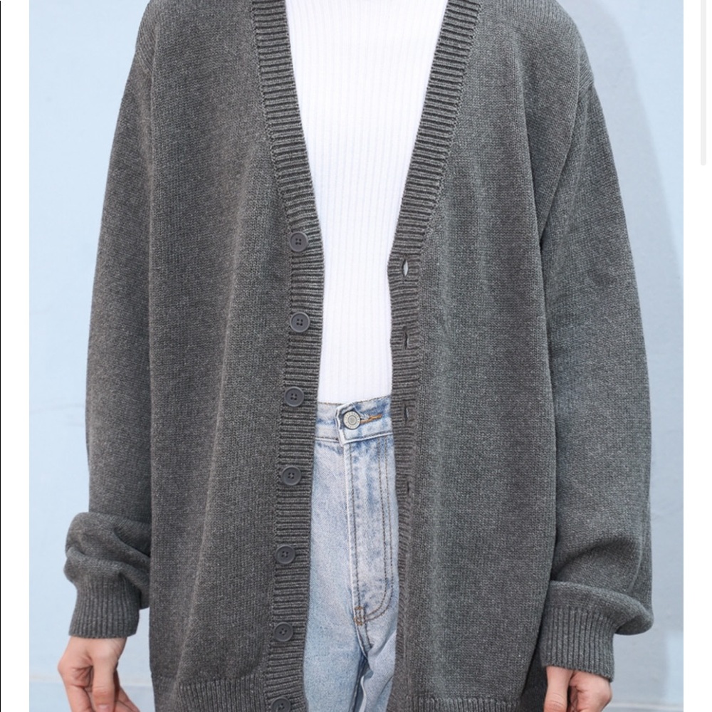 BRANDY MELVILLE AMBER SWEATER